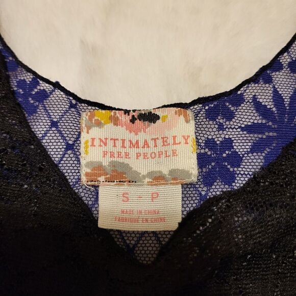 NWOT Free People Intimately collection black/blue lace tank top - Picture 2 of 4
